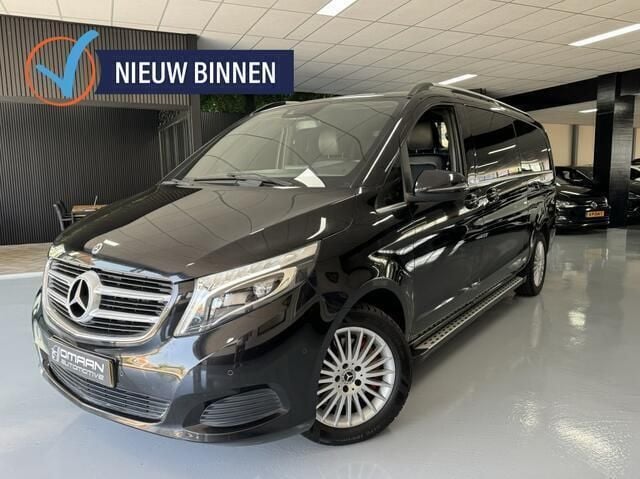 Zwart Gebruikt 2018 Mercedes V250 MPV | € 37.990 (Eerlijke prijs) - Afbeelding 1/4