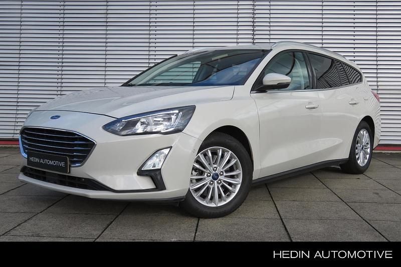 Wit Gebruikt 2022 Ford Focus Business Edition Stationwagen | € 17.945 (Goede deal) - Afbeelding 1/4