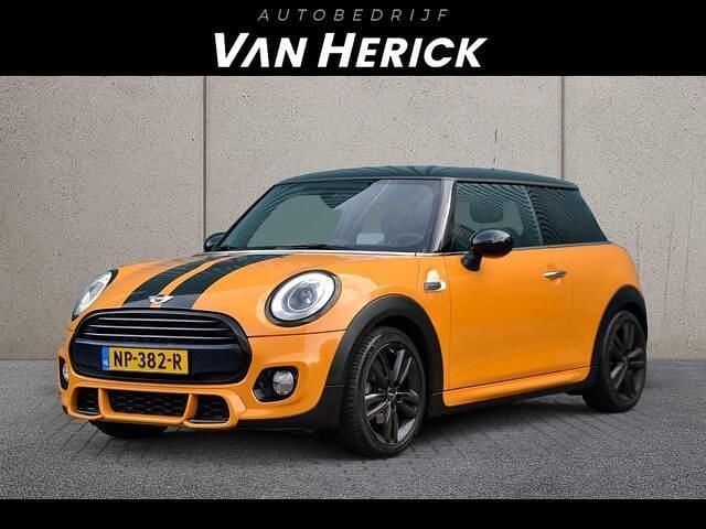 Oranje Gebruikt 2017 Mini John Cooper Works Business Hatchback | € 13.945 (Goede deal) - Afbeelding 1/4