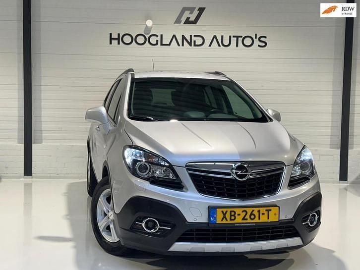 Grijs Gebruikt 2016 Opel Mokka Cosmo SUV | € 10.750 (Goede deal) - Afbeelding 1/4