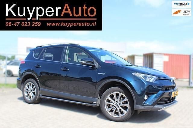 Blauw Gebruikt 2017 Toyota RAV4 Edition SUV | € 18.900 (Eerlijke prijs) - Afbeelding 1/4