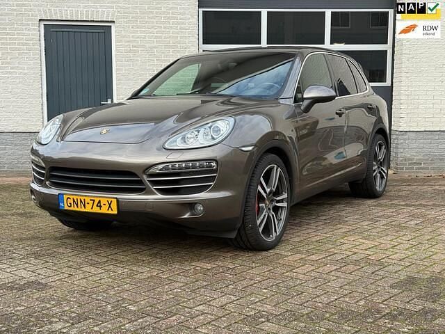 Bruin Gebruikt 2014 Porsche Cayenne SUV | € 30.950 (Goede deal) - Afbeelding 1/4