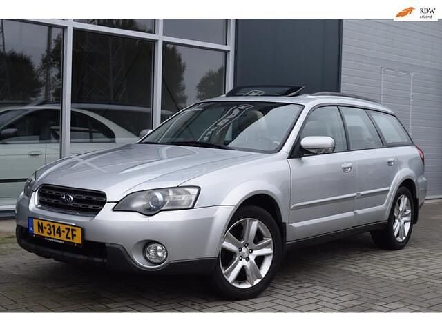 Grijs Gebruikt 2004 Subaru Outback Stationwagen | € 2.999 - Afbeelding 1/4