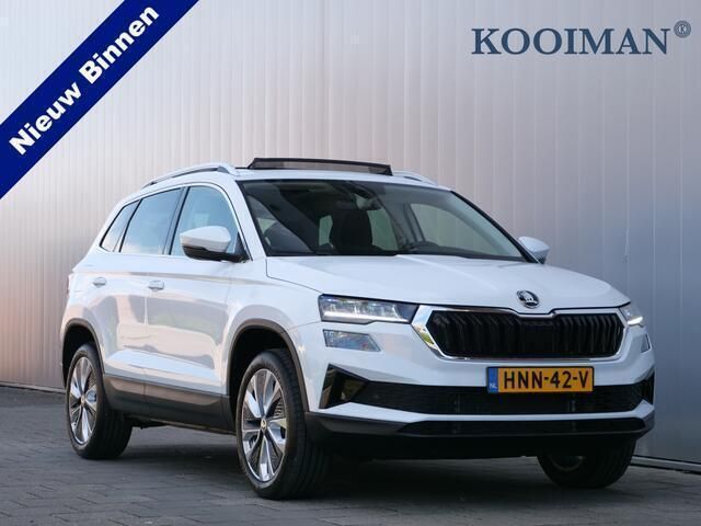 Wit Gebruikt 2024 Skoda Karoq Business Line SUV | € 36.450 (Eerlijke prijs) - Afbeelding 1/4