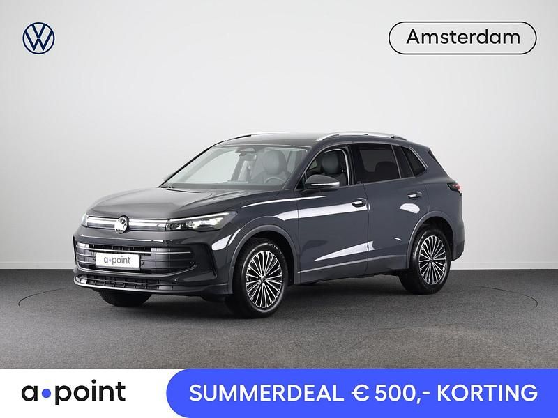 Grijs Gebruikt 2024 VW Tiguan Edition SUV | € 41.949 (Eerlijke prijs) - Afbeelding 1/3