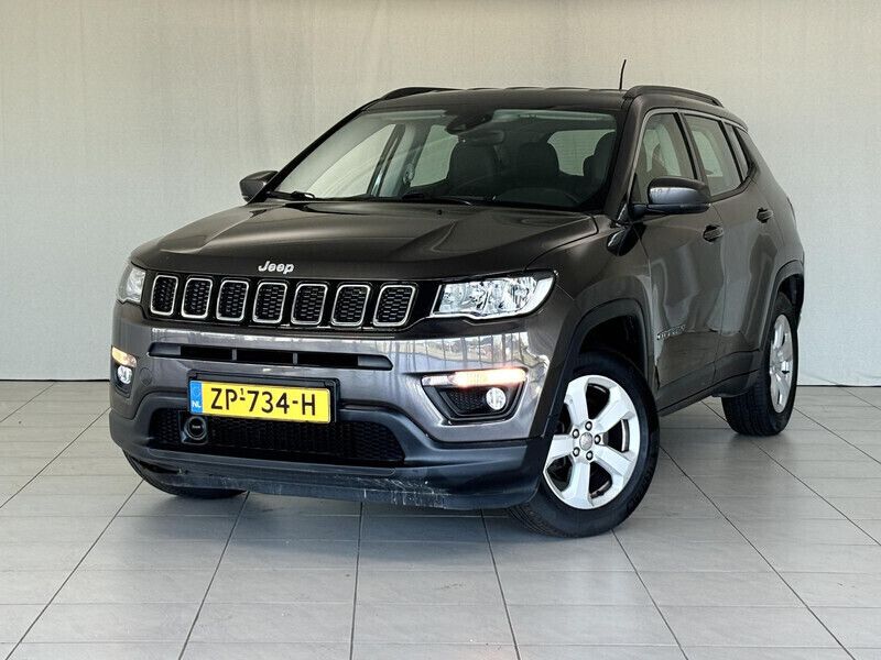 Grijs Gebruikt 2019 Jeep Compass Longitude SUV | € 17.900 (Eerlijke prijs) - Afbeelding 1/4