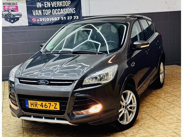 Grijs Gebruikt 2015 Ford Kuga Titanium SUV | € 10.750 (Eerlijke prijs) - Afbeelding 1/4
