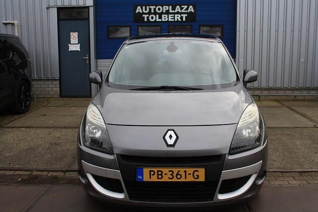 Occasion Renault Scénic III Expression 140 PK (102 kW) 2009 Grijs MPV