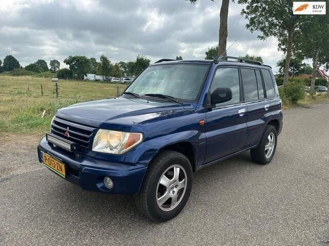 Blauw Gebruikt 2004 Mitsubishi Pajero SUV | € 4.250 (Eerlijke prijs) - Afbeelding 1/4
