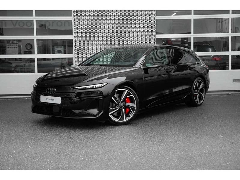 Zwart, metallic lak Gebruikt 2025 Audi S6 e-tron S-Line Sedan | € 87.800 - Afbeelding 1/4