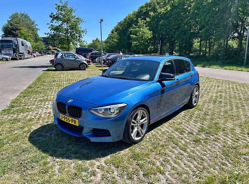 Gebruikt 2012 BMW M135 Hatchback | € 16.500 - Afbeelding 1/4
