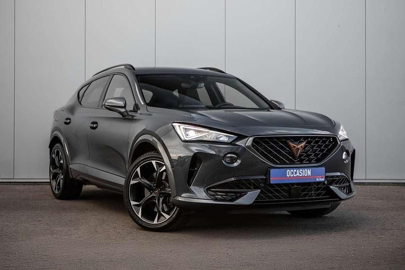 Grijs Occasion 2023 Cupra Formentor VZ SUV | € 30.450 (Eerlijke prijs) - Afbeelding 1/4