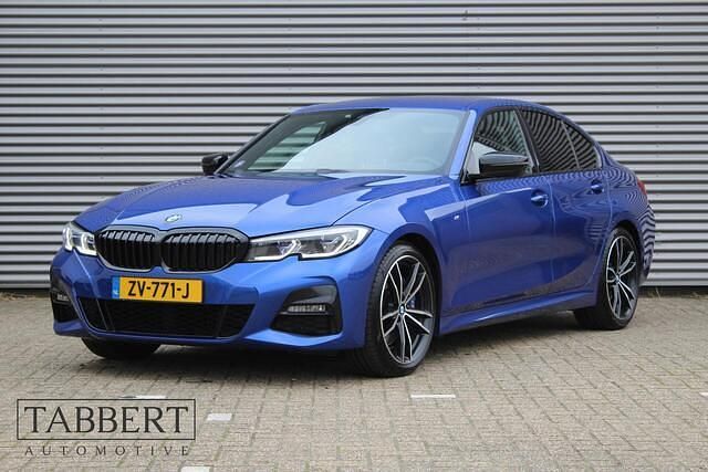 Blauw Gebruikt 2019 BMW 330 M Sport Sedan | € 31.950 (Eerlijke prijs) - Afbeelding 1/4