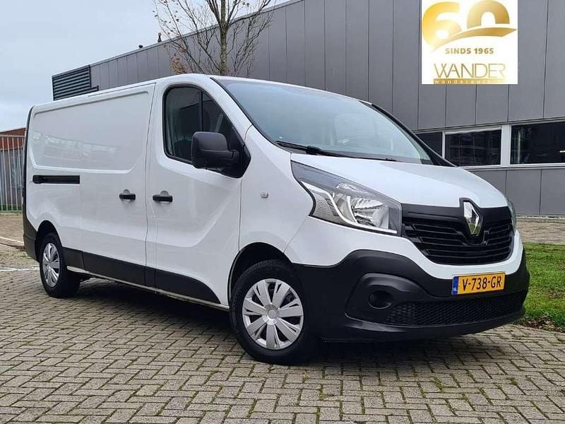 Wit Gebruikt 2016 Renault Trafic Van | € 10.250 (Super prijs) - Afbeelding 1/4
