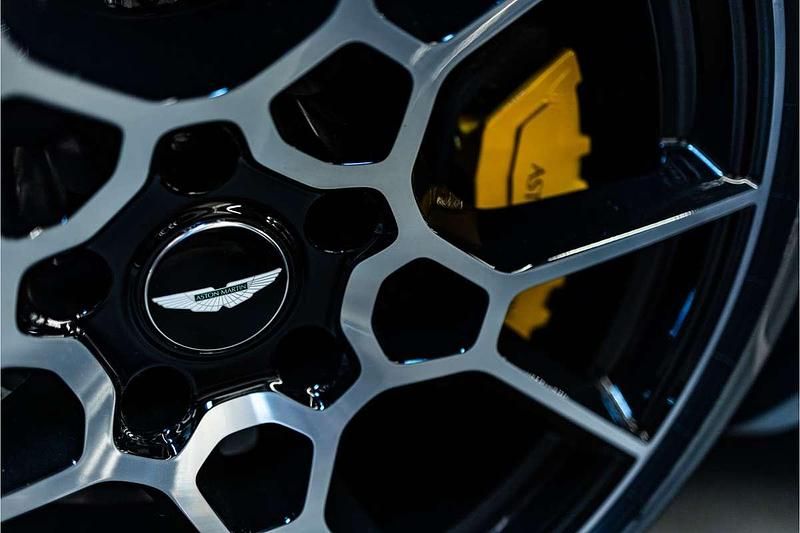 Occasion Bentley Continental GT Convertible Mulliner 551 PK (405 kW) 2022 Zwart Cabriolet