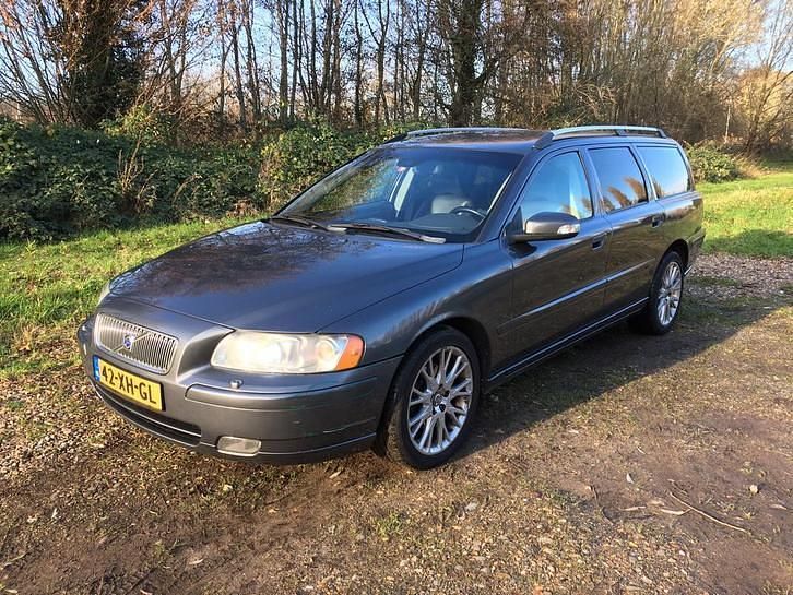 Gebruikt 2007 Volvo V70 Summum Stationwagen | € 6.250 (Goede deal) - Afbeelding 1/4