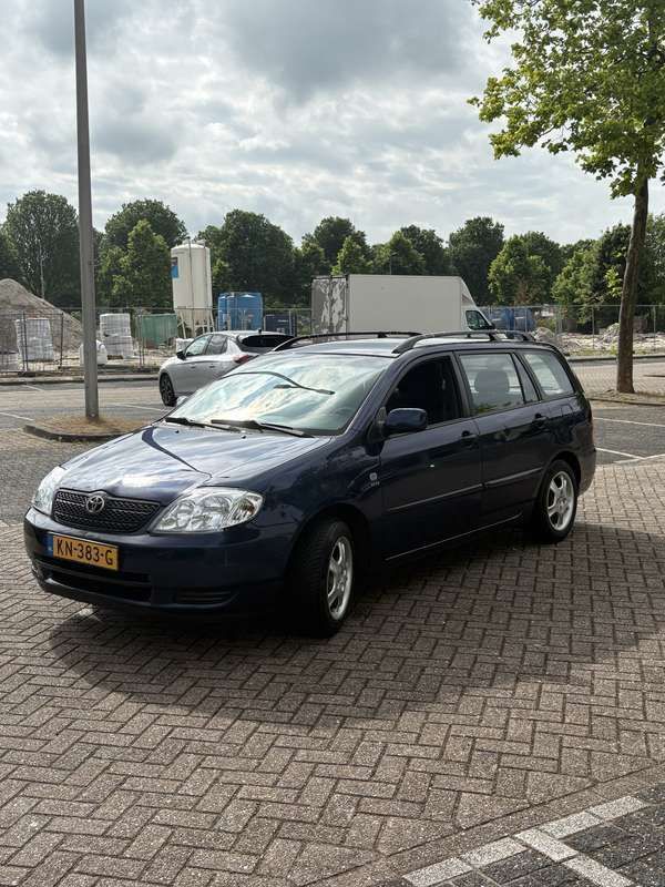 Blauw Gebruikt 2004 Toyota Corolla Sol Stationwagen | € 3.000 (Goede deal) - Afbeelding 1/4