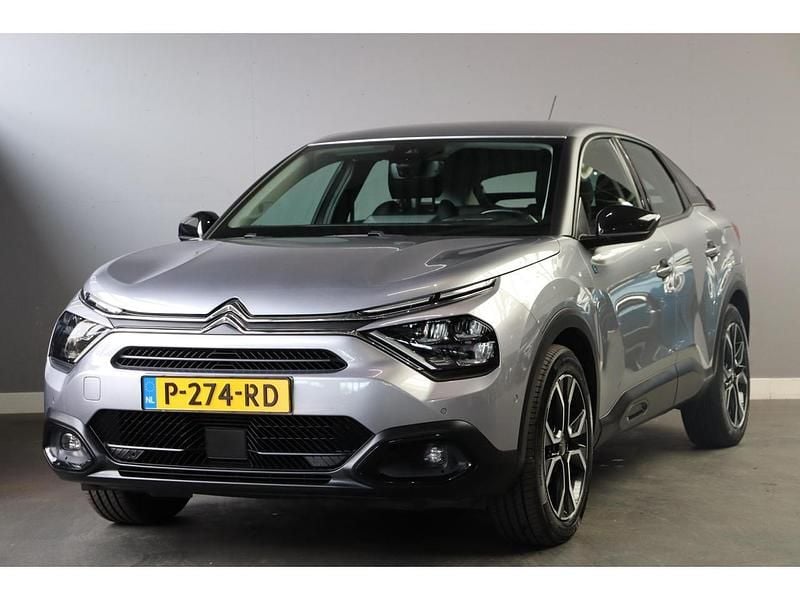 Grijs Gebruikt 2021 Citroën e-C4 Shine SUV | € 16.745 (Eerlijke prijs) - Afbeelding 1/1