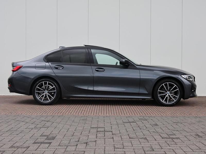 Occasion BMW 318 Executive 156 PK (114 kW) 2020 Grijs Sedan