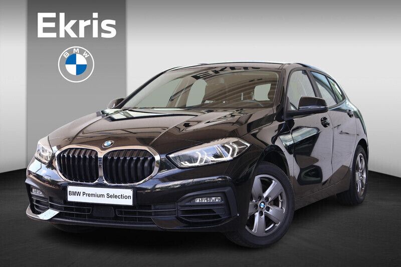 Zwart Gebruikt 2021 BMW 116 Executive Hatchback | € 21.900 (Eerlijke prijs) - Afbeelding 1/4