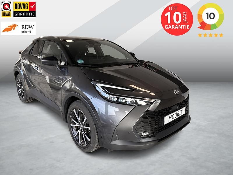 Grijs Gebruikt 2024 Toyota C-HR Edition SUV | € 35.950 (Super prijs) - Afbeelding 1/4
