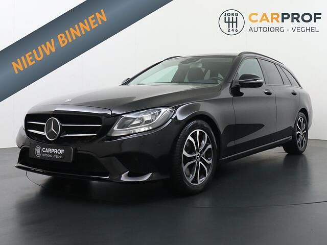 Zwart Gebruikt 2018 Mercedes C300 Avantgarde Stationwagen | € 28.995 - Afbeelding 1/4