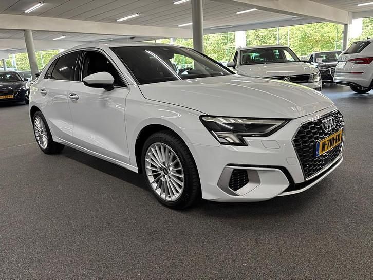Occasion Audi A3 Advanced 110 PK (80 kW) 2021 Wit Hatchback