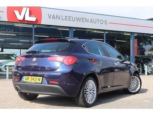 Occasion Alfa Romeo Giulietta Distinctive 105 PK (77 kW) 2010 Blauw Hatchback