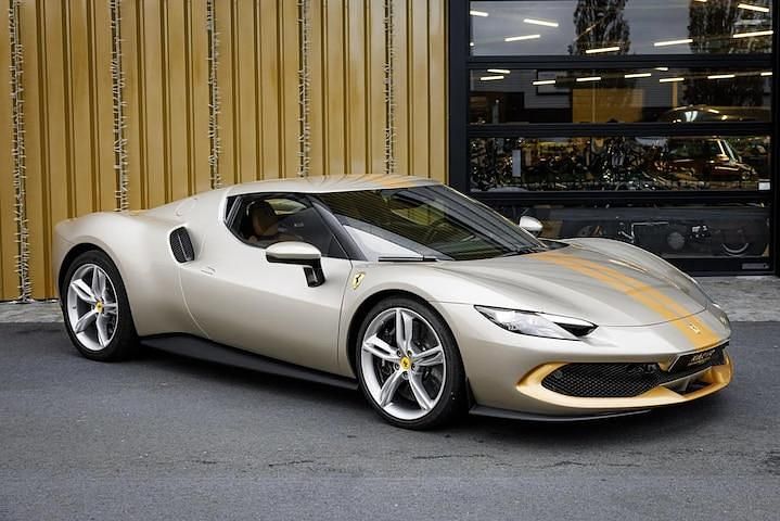 Occasion Ferrari Daytona 2023 Grijs (metallic) Sedan