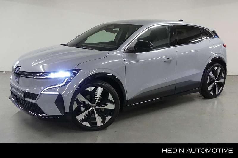 Grijs Nieuw 2025 Renault Mégane Komfort Hatchback | € 37.743 (Goede deal) - Afbeelding 1/4