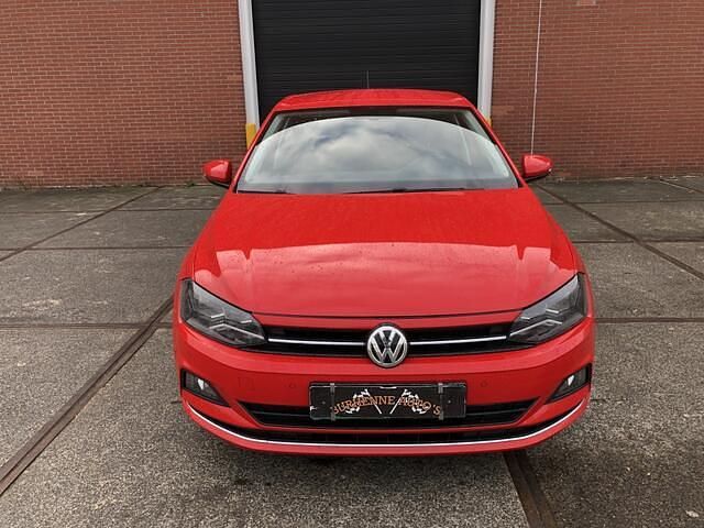 Occasion VW Polo Highline 95 PK (69 kW) 2018 Rood Hatchback