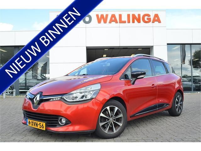 Rood Gebruikt 2014 Renault Clio GrandTour Dynamique Stationwagen | € 4.500 (Eerlijke prijs) - Afbeelding 1/4