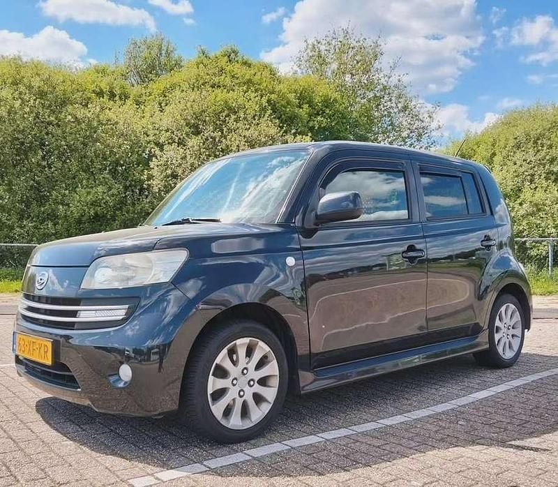 Zwart Gebruikt 2007 Daihatsu Materia MPV | € 2.900 (Eerlijke prijs) - Afbeelding 1/4