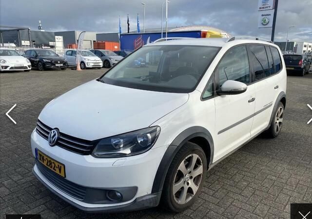 Wit Gebruikt 2011 VW Touran MPV | € 6.940 (Eerlijke prijs) - Afbeelding 1/3