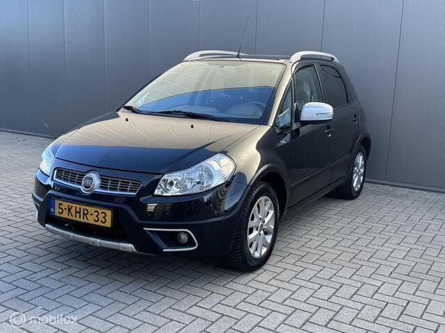 Occasion Fiat Sedici Emotion 120 PK (88 kW) 2013 Zwart SUV