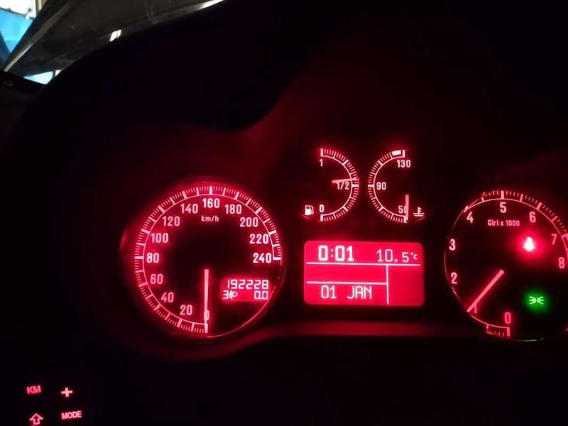 Occasion Alfa Romeo GT Distinctive 166 PK (122 kW) 2005 Zwart Coupé