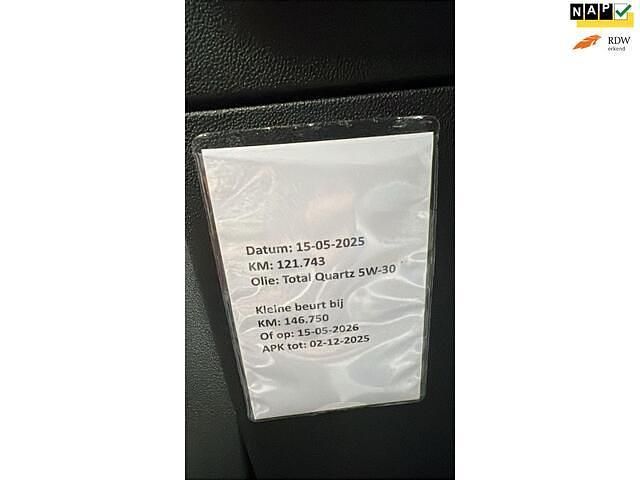 Wit Gebruikt 2018 Citroën C3 Feel Hatchback | € 7.399 (Eerlijke prijs) - Afbeelding 1/4