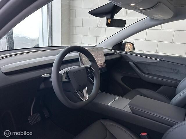 Occasion Tesla Model Y 378 kW (514 PK) 2025 Zwart SUV