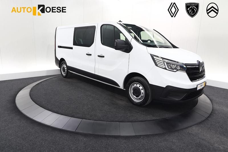 Bestelauto Occasion 2024 Renault Trafic MPV | € 29.900 (Eerlijke prijs) - Afbeelding 1/4