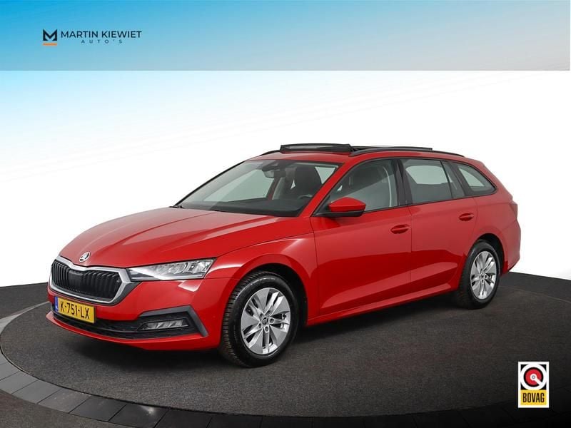Rood Gebruikt 2021 Skoda Octavia Business Line Stationwagen | € 13.399 (Eerlijke prijs) - Afbeelding 1/4