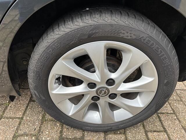 Occasion Opel Karl Innovation 75 PK (55 kW) 2018 Grijs (metallic) Hatchback