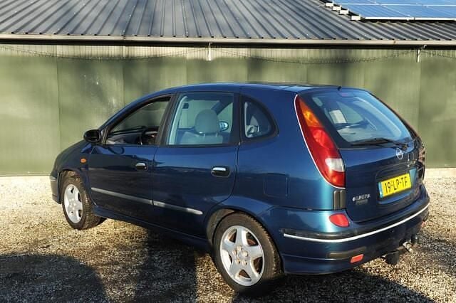 Occasion Nissan Almera Tino 116 PK (85 kW) 2003 Blauw (metallic) MPV
