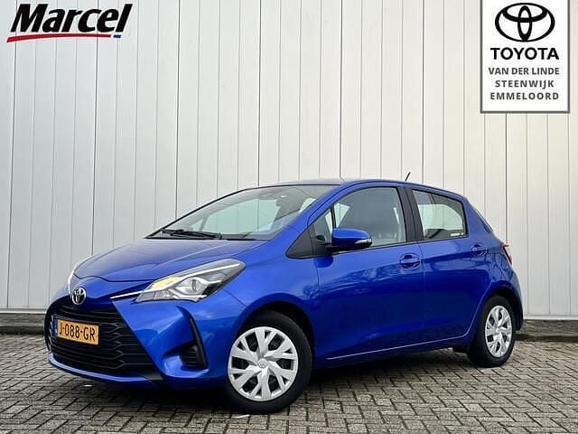 Blauw Gebruikt 2020 Toyota Yaris Active Hatchback | € 17.400 (Goede deal) - Afbeelding 1/4