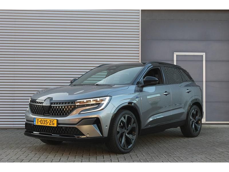 Grijs (metallic) Gebruikt 2023 Renault Austral Techno Esprit Alpine SUV | € 28.999 (Super prijs) - Afbeelding 1/4