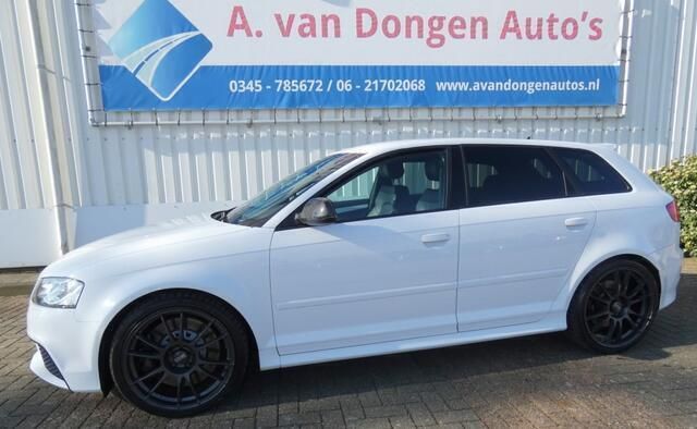 Wit Gebruikt 2011 Audi RS3 Hatchback | € 22.495 - Afbeelding 1/4