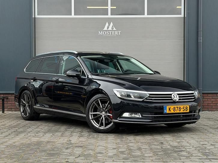 Zwart Occasion 2016 VW Passat Edition Stationwagen | € 16.950 (Eerlijke prijs) - Afbeelding 1/4