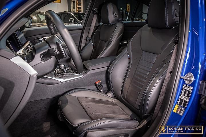 Occasion BMW 330e M Sport 292 PK (214 kW) 2022 Blauw (metallic) Sedan