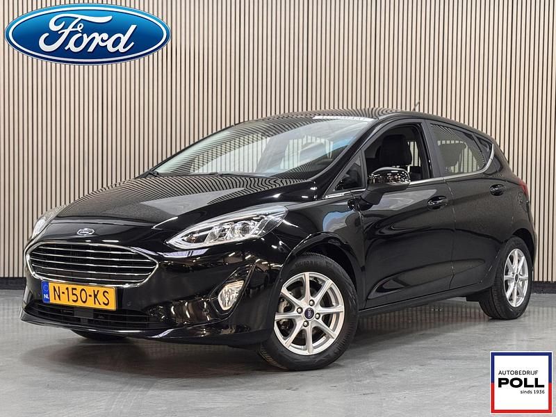 Zwart Occasion 2021 Ford Fiesta Titanium X Hatchback | € 18.895 (Eerlijke prijs) - Afbeelding 1/4