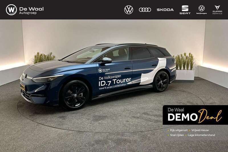Blauw Gebruikt 2025 VW ID.7 Pro Sedan | € 51.950 (Goede deal) - Afbeelding 1/3