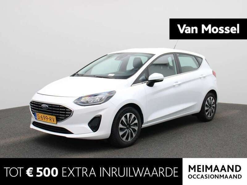 Wit Gebruikt 2023 Ford Fiesta Titanium Hatchback | € 17.445 (Eerlijke prijs) - Afbeelding 1/3